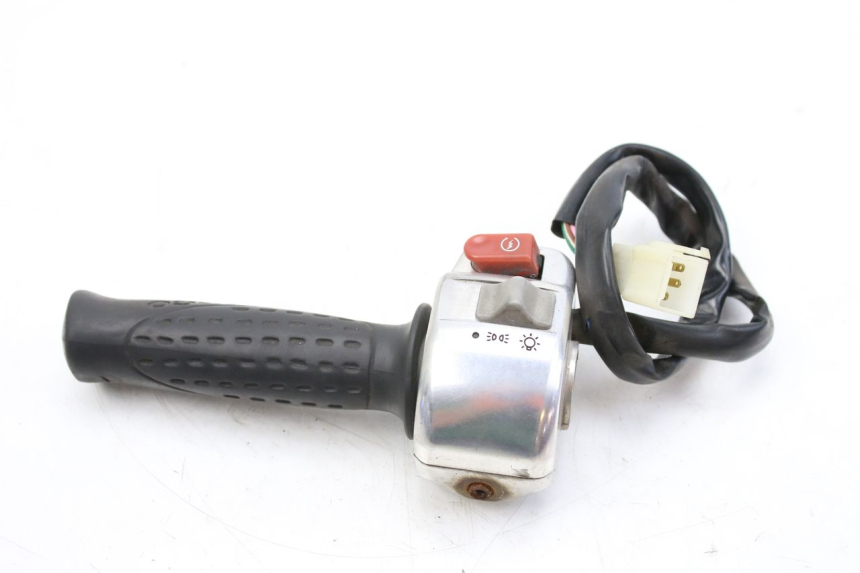 photo de INTERRUPTOR DERECHO KYMCO SENTO 100 (2008 - 2013)