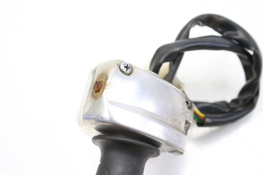 photo de INTERRUPTOR DERECHO KYMCO SENTO 100 (2008 - 2013)