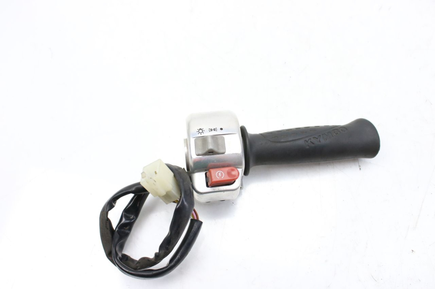 photo de INTERRUPTOR DERECHO KYMCO SENTO 100 (2008 - 2013)