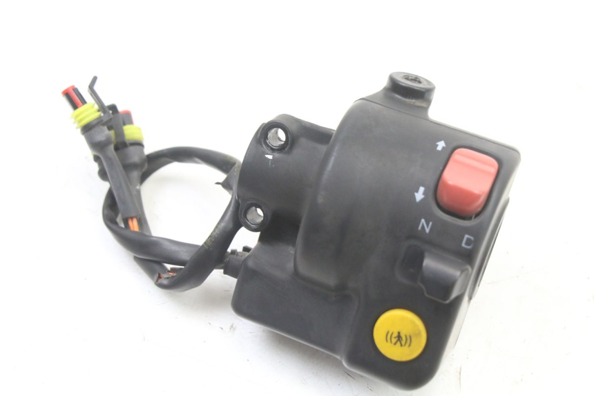 photo de CONMUTADOR DERECHA LIGIER PULSE 3 1 (2014 - 2020)