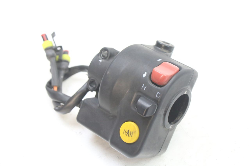 photo de CONMUTADOR DERECHA LIGIER PULSE 3 1 (2014 - 2020)