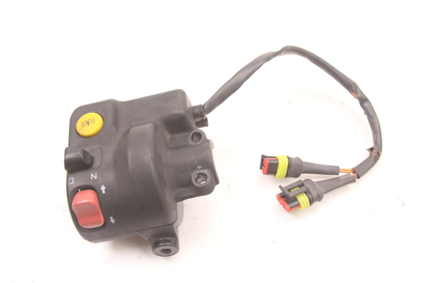photo de CONMUTADOR DERECHA LIGIER PULSE 3 1 (2014 - 2020)
