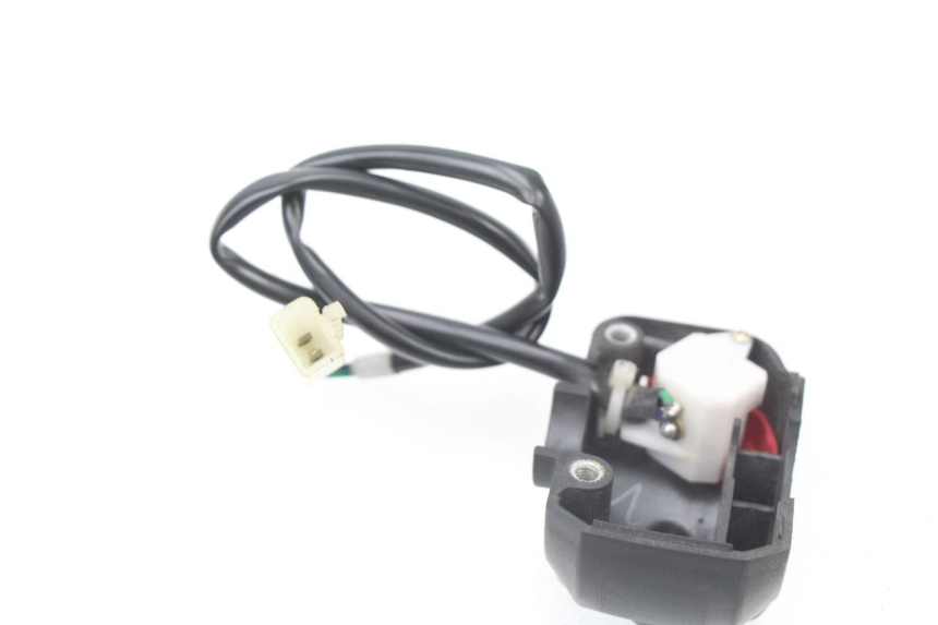 photo de INTERRUPTOR DERECHO PEUGEOT LUDIX 50 (2005 - 2007)
