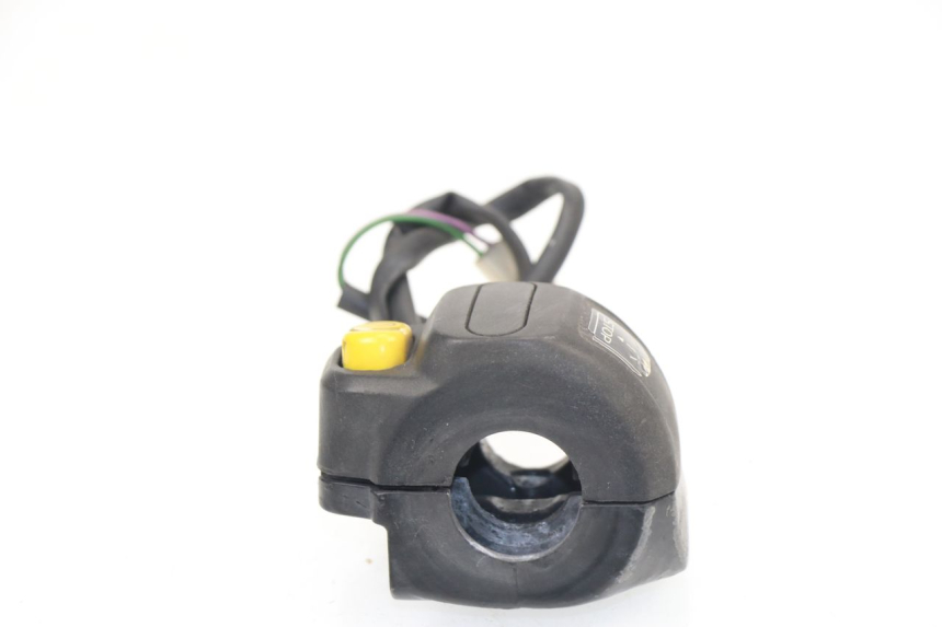 photo de INTERRUPTOR DERECHO PEUGEOT LUDIX 50 (2008 - 2017)