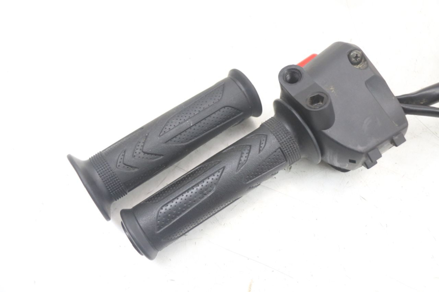photo de CONMUTADOR DERECHA MASAI SCRAMBLER SPORT 125 (2021 - 2025)