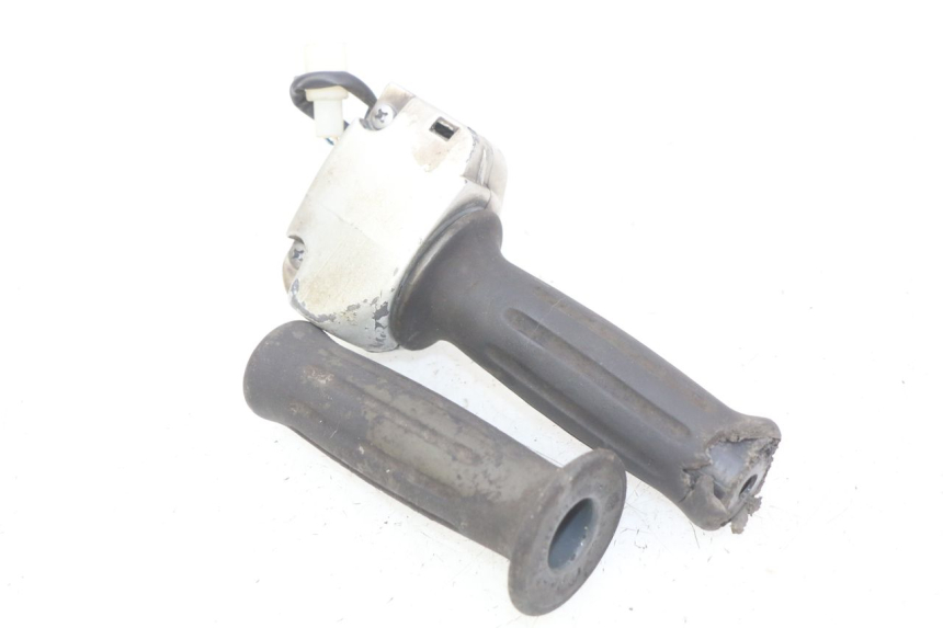 photo de INTERRUPTOR DERECHO MBK FLIPPER 50 (2004 - 2012)