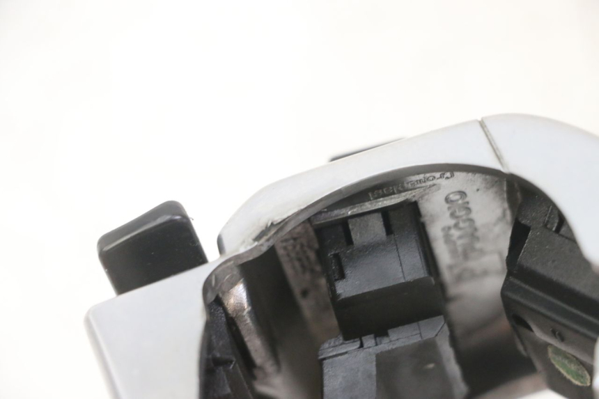 photo de CONMUTADOR DERECHA PIAGGIO MP3 LT 400 (2007 - 2012)
