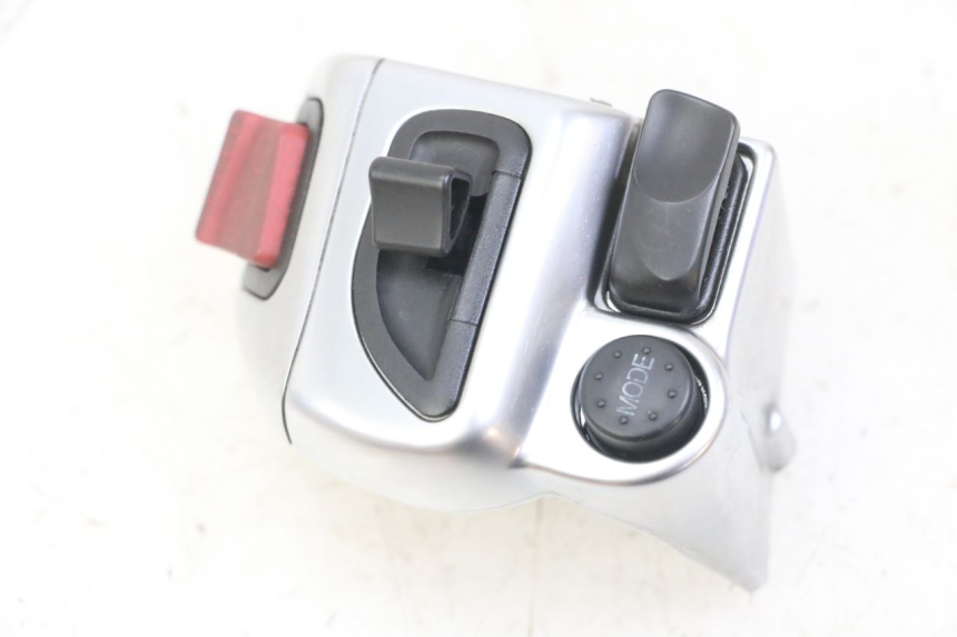 photo de CONMUTADOR DERECHA PIAGGIO MP3 LT 400 (2007 - 2012)