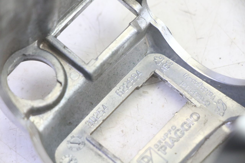 photo de CONMUTADOR DERECHA PIAGGIO MP3 RL 250 (2007 - 2010) - Vista general del producto