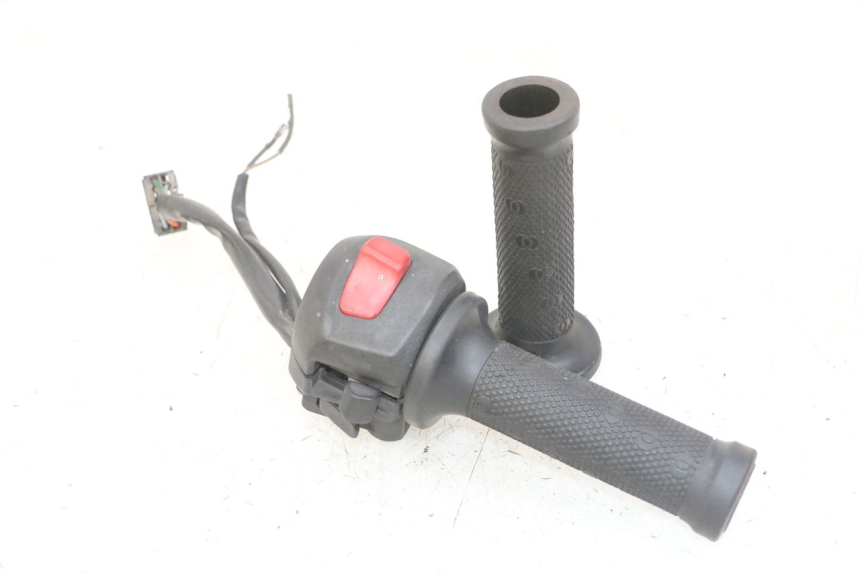 photo de INTERRUPTOR DE DIRECCIóN GILERA NEXUS 125 (2009 - 2013)