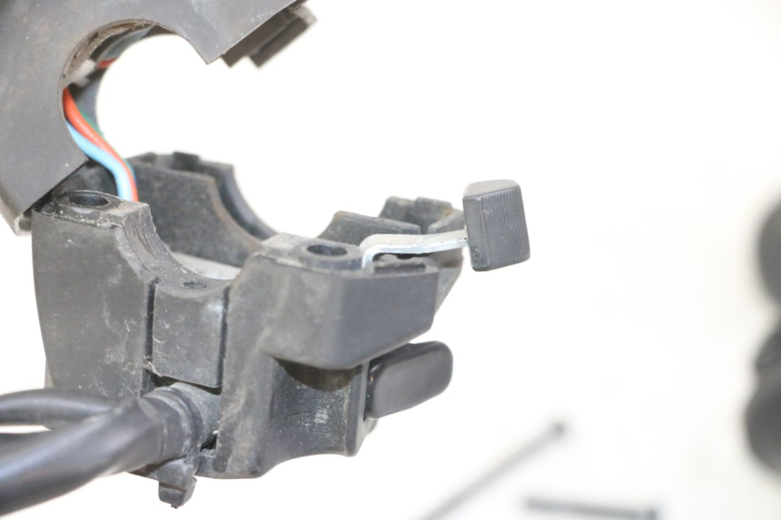 photo de INTERRUPTOR DE DIRECCIóN GILERA NEXUS 125 (2009 - 2013)