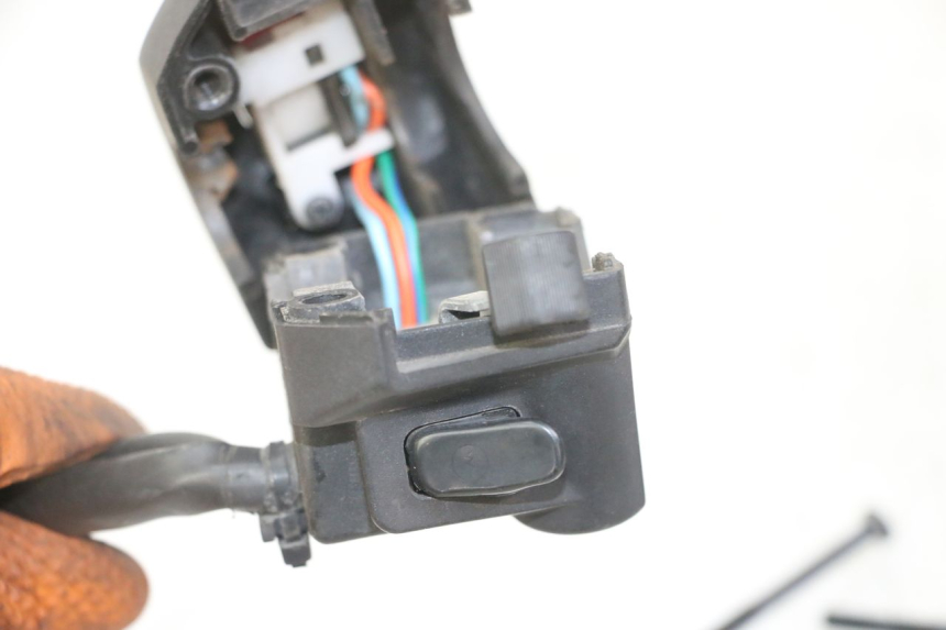 photo de INTERRUPTOR DE DIRECCIóN GILERA NEXUS 125 (2009 - 2013)