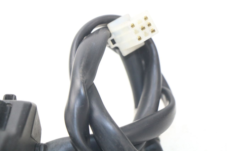 photo de INTERRUPTOR DERECHO HONDA PCX (JF47) 125 (2012 - 2013)