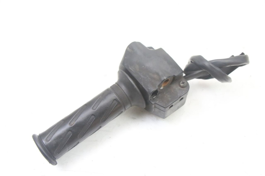 photo de INTERRUPTOR DERECHO PEUGEOT KISBEE 2T 50 (2010 - 2017)