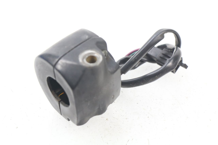 photo de INTERRUPTOR DERECHO PEUGEOT KISBEE 4T 50 (2010 - 2017)