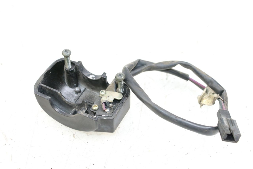 photo de INTERRUPTOR DERECHO PEUGEOT KISBEE 4T 50 (2010 - 2017)