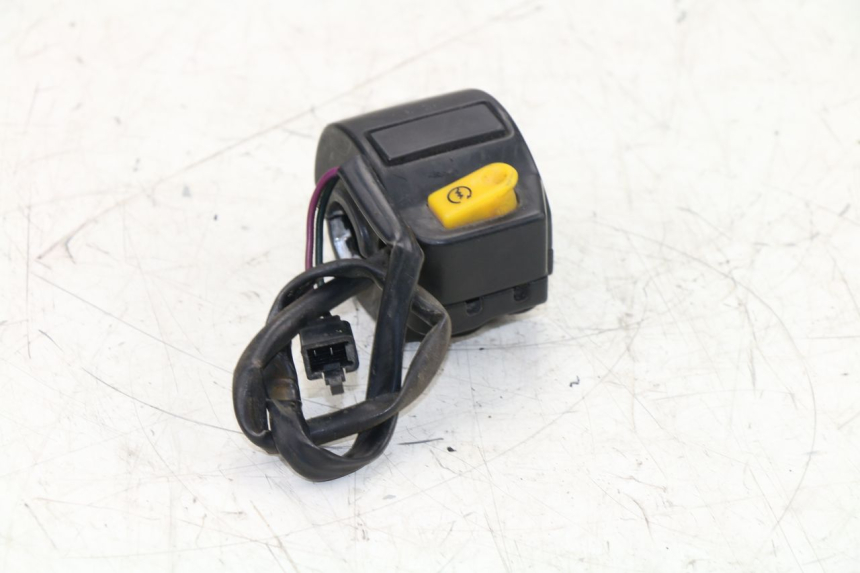 photo de INTERRUPTOR DERECHO PEUGEOT KISBEE 4T 50 (2010 - 2017)