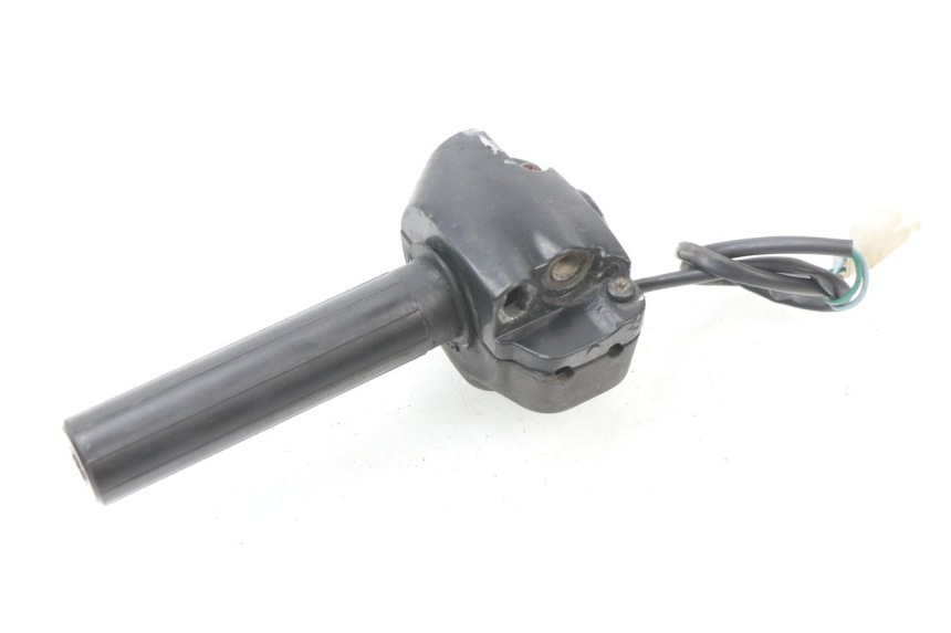 photo de INTERRUPTOR DERECHO PEUGEOT LUDIX BLASTER 50 (2006 - 2014)