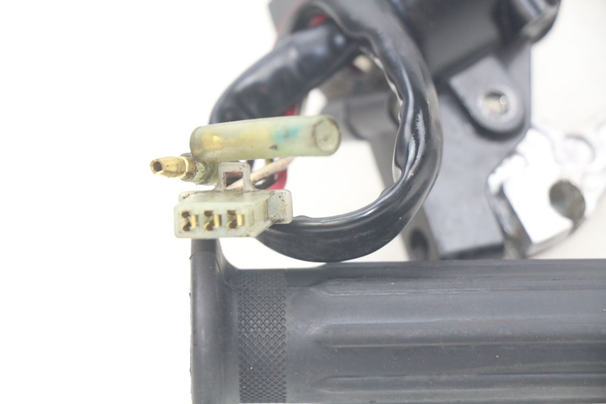 photo de INTERRUPTOR DERECHO YAMAHA PW 50 (1984 - 2020)