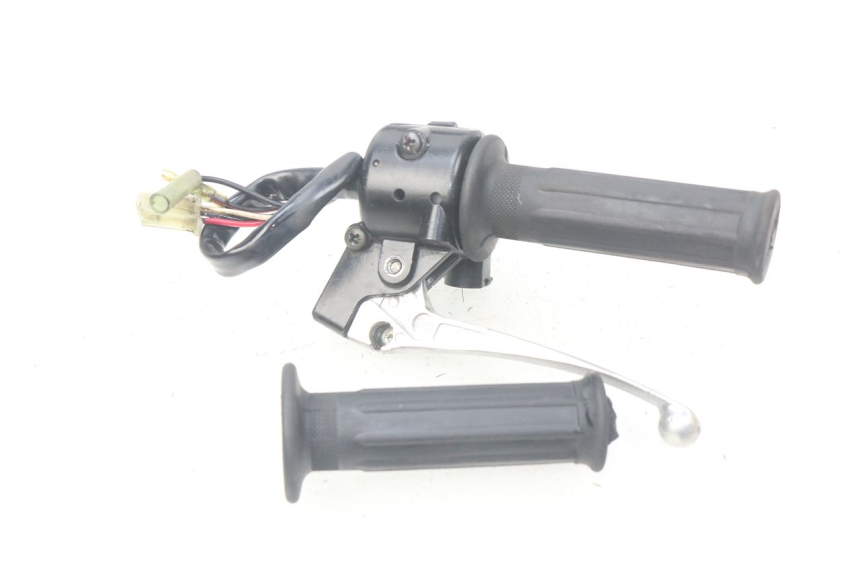 photo de INTERRUPTOR DERECHO YAMAHA PW 50 (1984 - 2020)