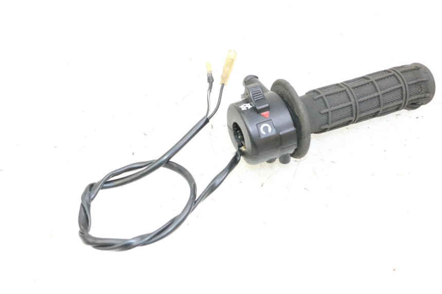 photo de INTERRUPTOR DERECHO YAMAHA PW 80 (1983 - 2014)
