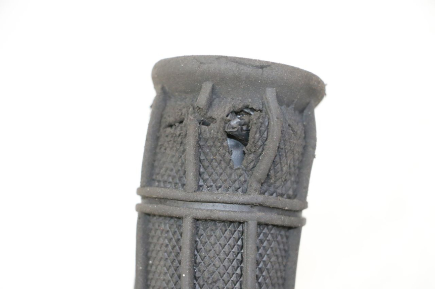 photo de INTERRUPTOR DERECHO YAMAHA PW 80 (1983 - 2014)