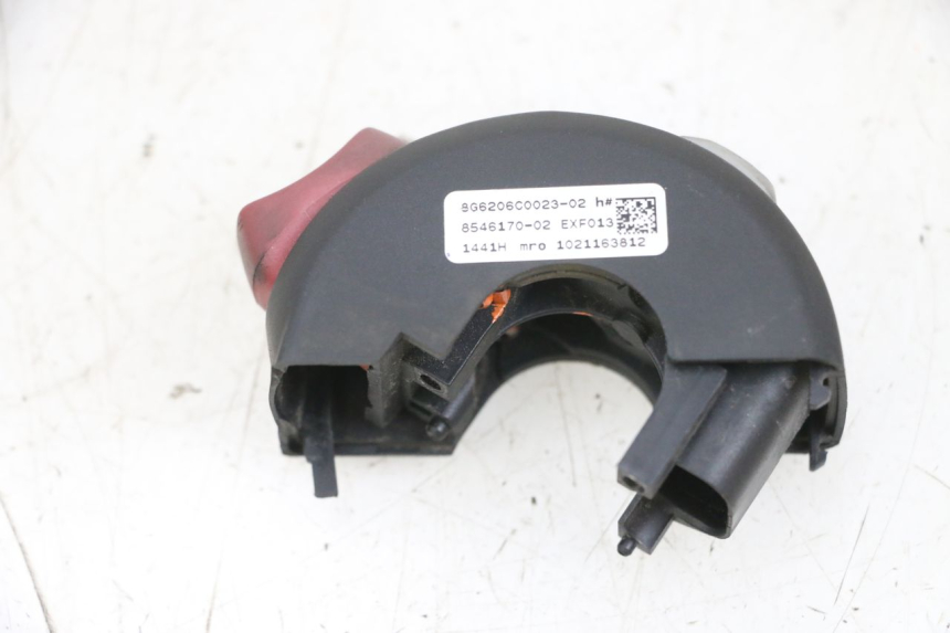 photo de CONMUTADOR DERECHA BMW R RT ABS 1200 (2010 - 2014) - Primer plano técnico