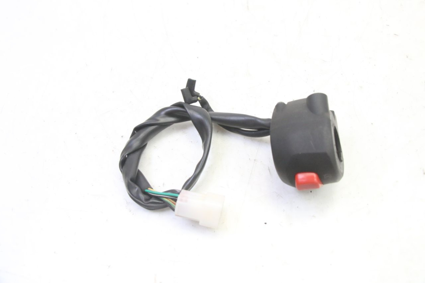 photo de CONMUTADOR DERECHA MAG POWER R-STREET 50 (2016 - 2025)