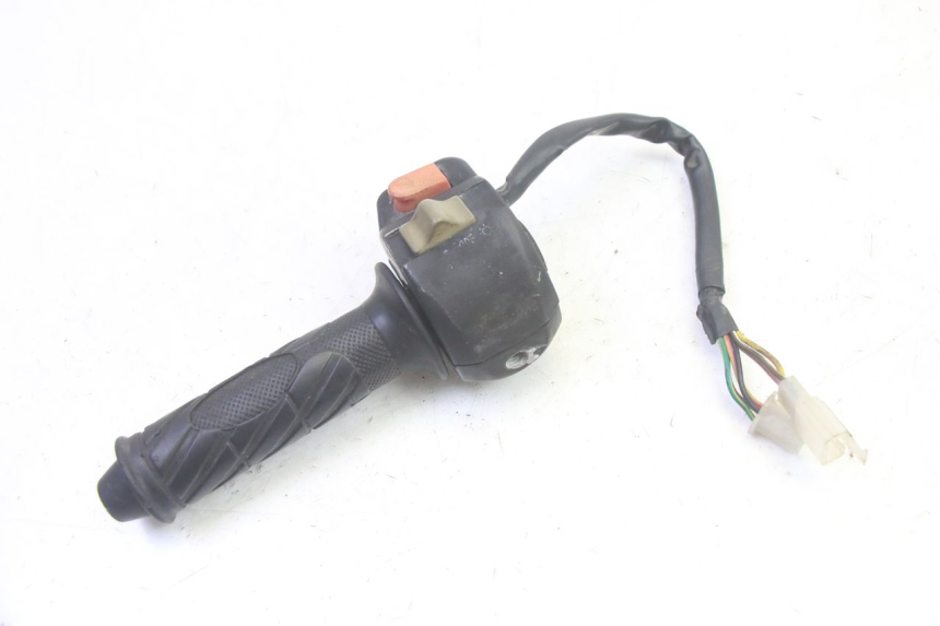 photo de INTERRUPTOR DERECHO RIDE RACE 2T 50 (2012 - 2017) - Otra perspectiva