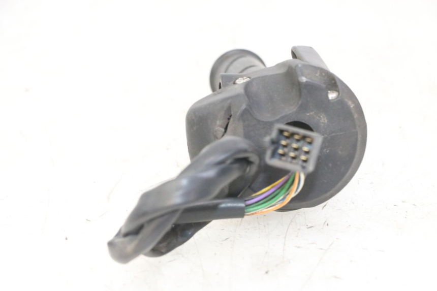 photo de CONMUTADOR DERECHA PEUGEOT SATELIS 125 (2013 - 2018)