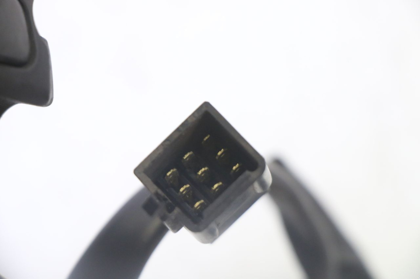 photo de CONMUTADOR DERECHA PEUGEOT SATELIS 125 (2013 - 2018)