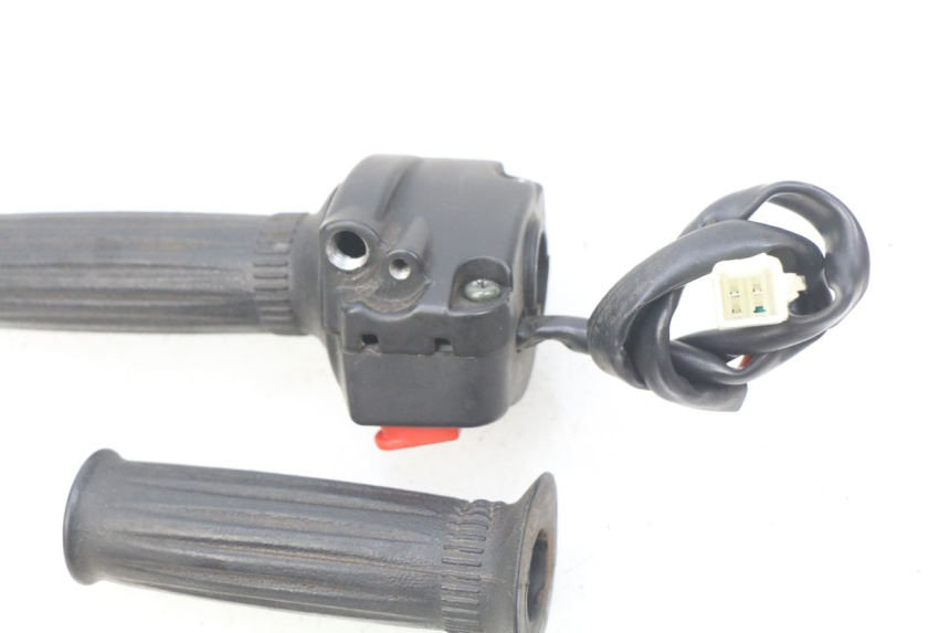 photo de INTERRUPTOR DERECHO JM MOTORS SC 4T 50 (2012 - 2017)