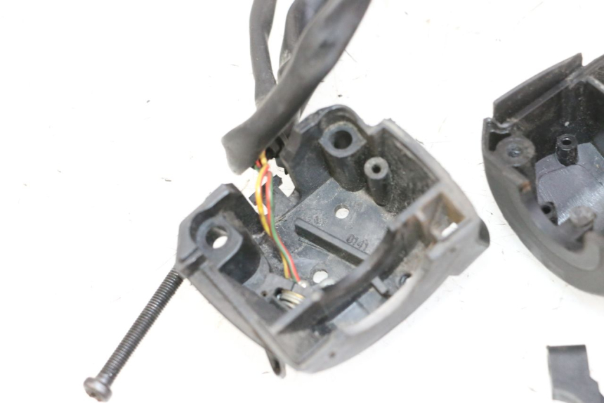 photo de CONMUTADOR DERECHA APRILIA SR R 2T LC 50 (2018 - 2021)