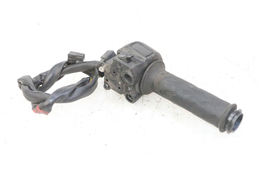 photo de INTERRUPTOR DERECHO SUZUKI BURGMAN 125 (2007 - 2014)