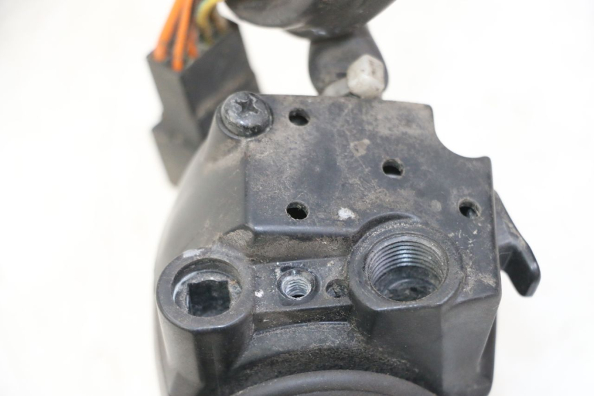 photo de INTERRUPTOR DERECHO SUZUKI BURGMAN 125 (2007 - 2014)