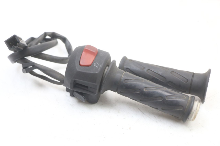 photo de CONMUTADOR DERECHA SUZUKI GS F 500 (2004 - 2007)