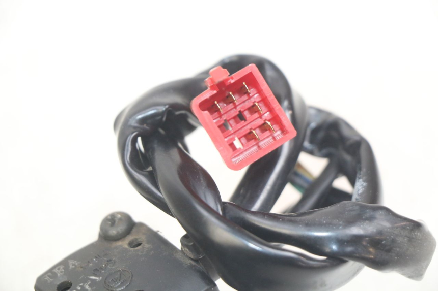 photo de INTERRUPTOR DERECHO SYM JET SPORT XR 50 (2006 - 2015)