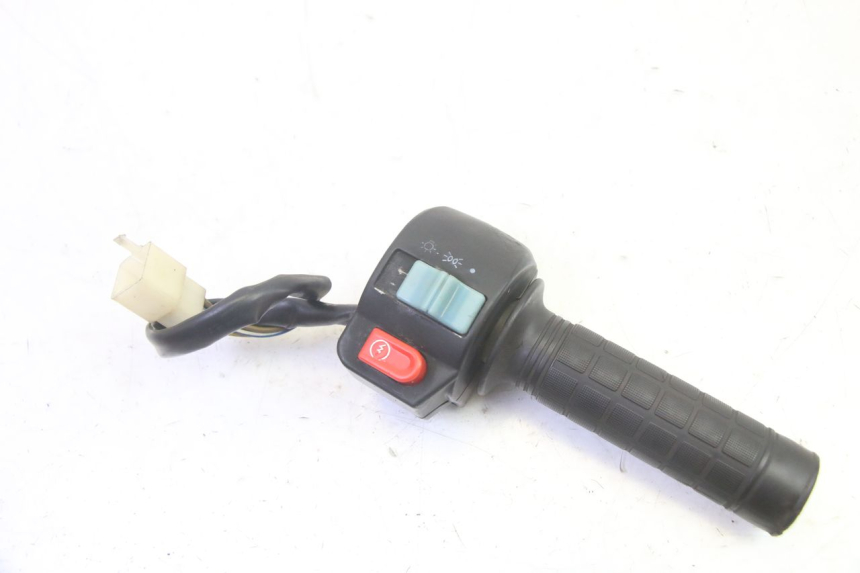 photo de COMANDO DERECHO SUKIDA TOP 1 50 (2003 - 2010) - Vista principal