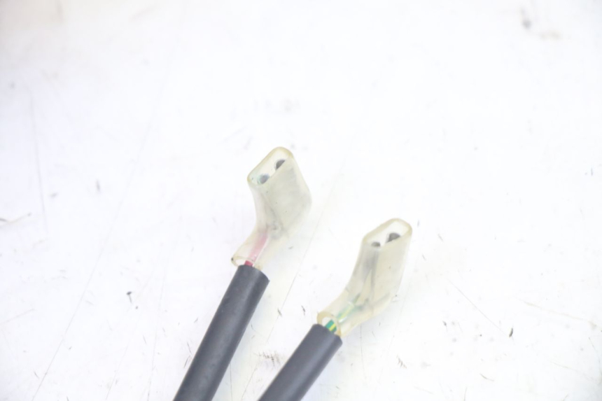 photo de CONMUTADOR DERECHA YAMAHA TRICITY 300 (2020 - 2024) - Detalles de los puntos de fijación