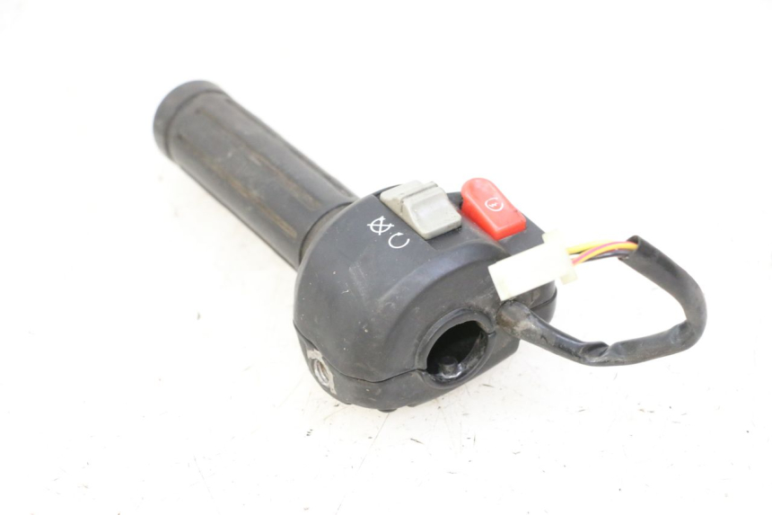 photo de INTERRUPTOR DERECHO PEUGEOT V-CLIC VCLIC 50 (2007 - 2013)