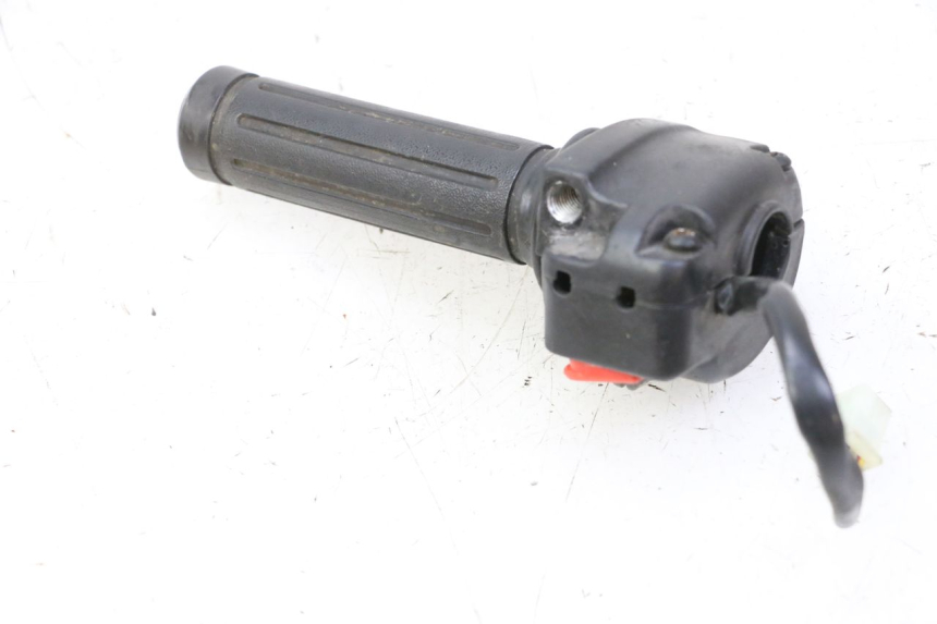 photo de INTERRUPTOR DERECHO PEUGEOT V-CLIC VCLIC 50 (2007 - 2013)