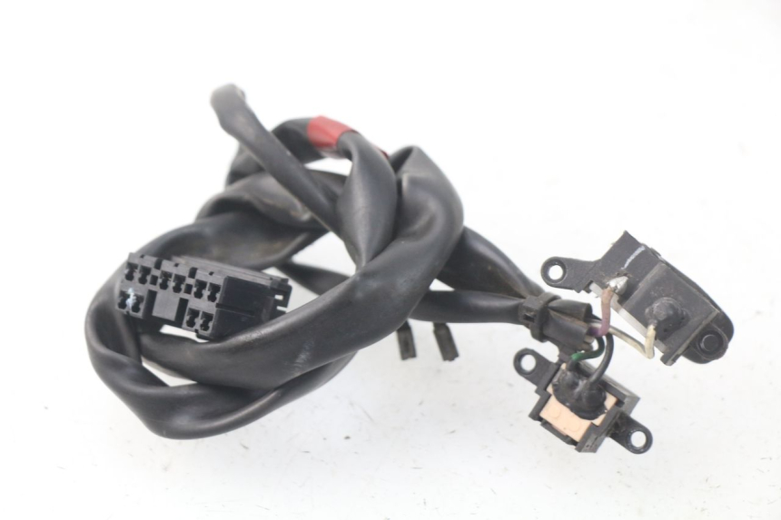photo de INTERRUPTOR DERECHO PIAGGIO VESPA SPRINT 2T 50 (2014 - 2018)