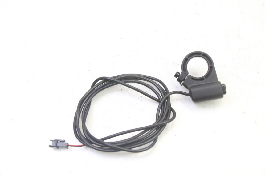 photo de COMANDO DERECHO DUALTRON VICTOR LIMITED 1