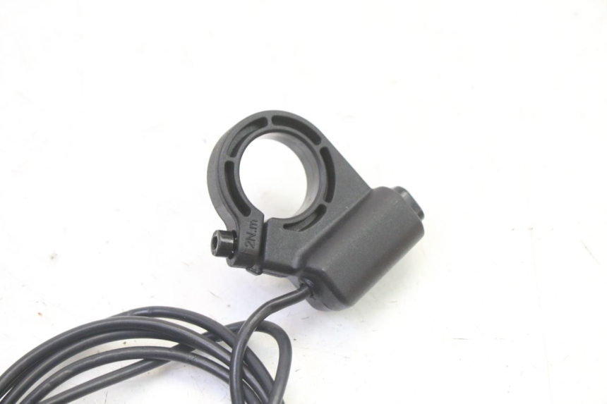 photo de COMANDO DERECHO DUALTRON VICTOR LIMITED 1
