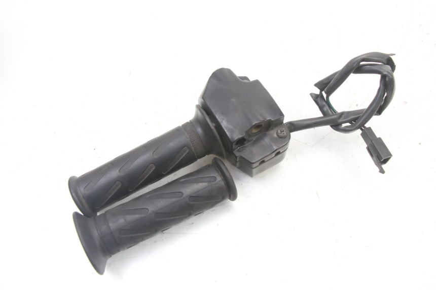 photo de CONMUTADOR DERECHA PEUGEOT VIVACITY 125 (2010 - 2017)