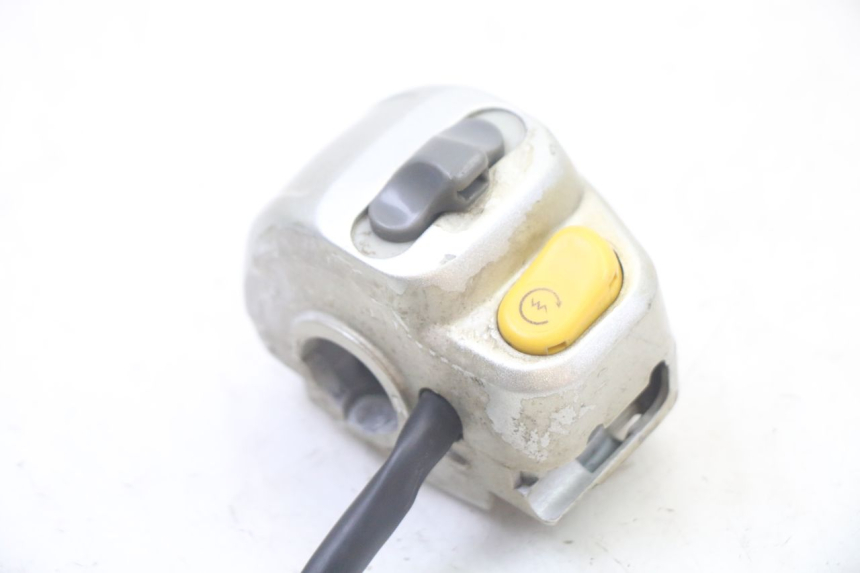 photo de CONMUTADOR DERECHA YAMAHA WHY 50 (1998 - 2000)