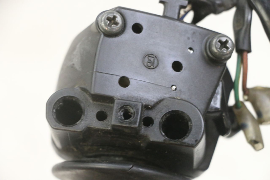photo de INTERRUPTOR DERECHO YAMAHA X-MAX XMAX 125 (2010 - 2014)