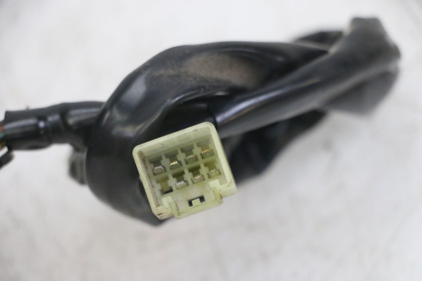 photo de INTERRUPTOR DERECHO YAMAHA X-MAX XMAX 125 (2010 - 2014)