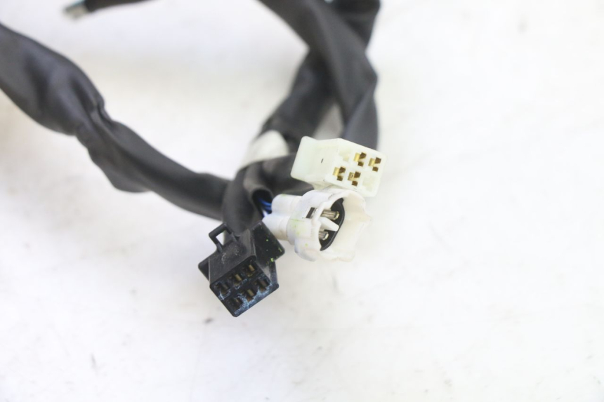 photo de CONMUTADOR DERECHA YAMAHA XMAX X-MAX 125 (2021 - 2025)