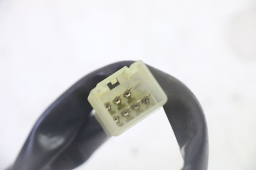 photo de INTERRUPTOR DERECHO YAMAHA X-MAX XMAX 125 (2010 - 2014)